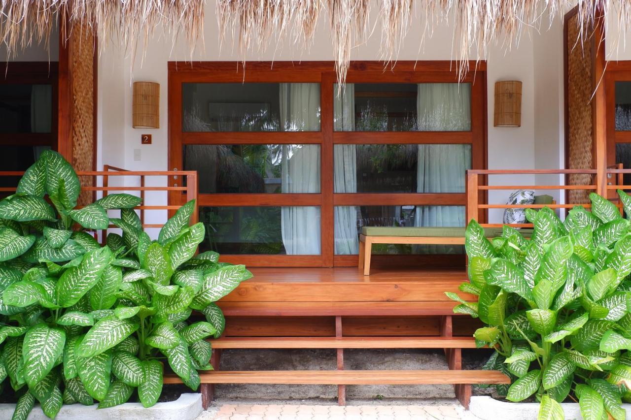 Las Palmas Villas And Casitas Siargao General Luna  Kültér fotó