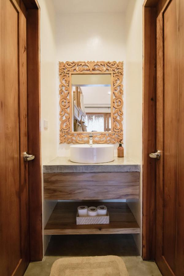Las Palmas Villas And Casitas Siargao General Luna  Kültér fotó